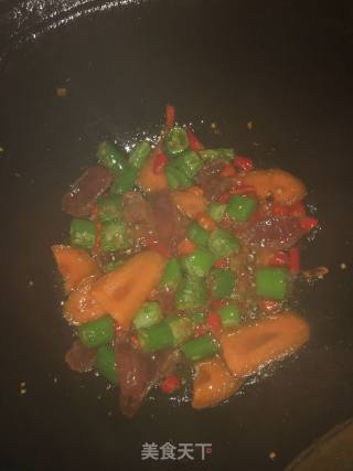 酸辣藕丁的做法步骤：3