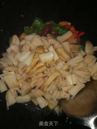 酸辣藕丁的做法步骤：4