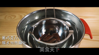 奥利奥杯子蛋糕的做法步骤：1