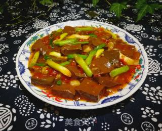 蒜苗烧鸭血的做法步骤：14