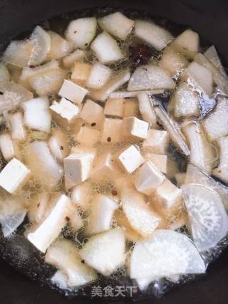 冬瓜豆腐丸子汤的做法步骤：7