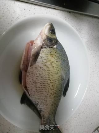 清蒸鳊鱼的做法步骤：2