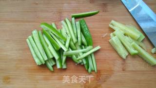 爽口的萝卜条的做法步骤：3