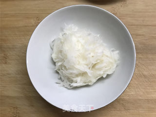 辣炒萝卜丝的做法步骤：2