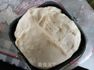 鱼肠面包杯的做法步骤：5