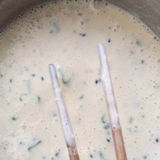 秋葵芝麻蛋饼的做法步骤：6