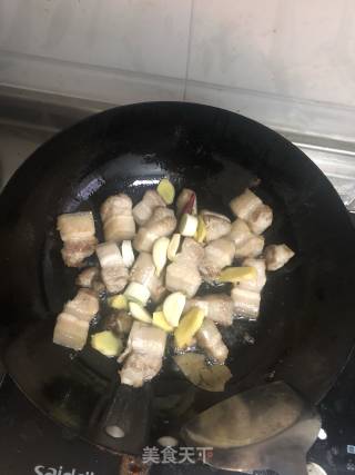 家庭版红烧肉的做法步骤：6