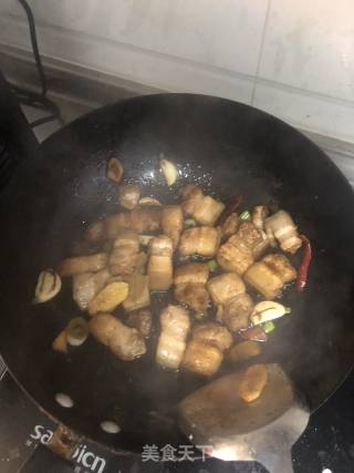 家庭版红烧肉的做法步骤：7