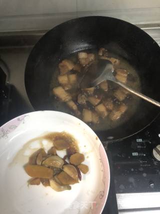 家庭版红烧肉的做法步骤：10
