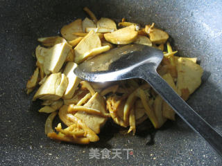 笋尖炒鲜素鸡的做法步骤：8
