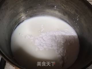 奶香味十足之牛奶小方的做法步骤：3