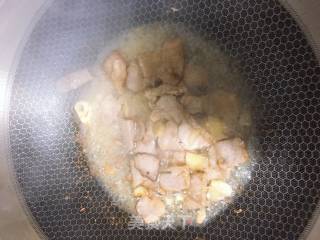 猪肉炒杂蔬菜的做法步骤：6