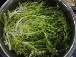 芝麻酱拌苦菊的做法步骤：1