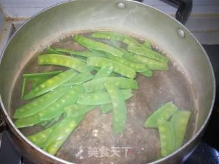 玉米荷兰豆的做法步骤：3