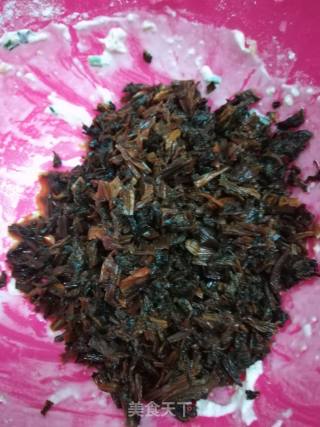 梅菜干肉饼的做法步骤：1