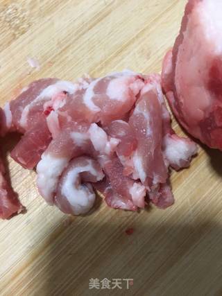 猪肉炒心里美萝卜的做法步骤：3