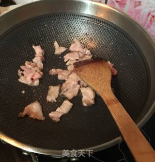 猪肉炒心里美萝卜的做法步骤：6