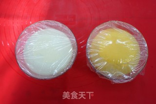 南瓜双色洞洞馒头的做法步骤：4