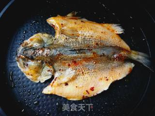 电饼铛家常烤鱼:双椒鲈鱼的做法步骤：25