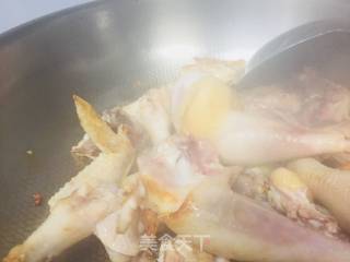 猪肚煲土鸡的做法步骤：4