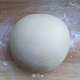 大葱羊肉水饺的做法步骤：1