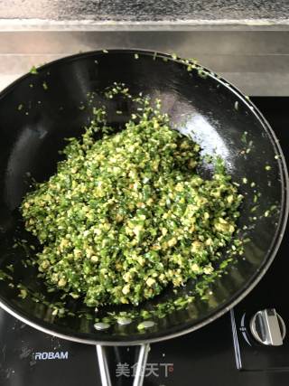 鸡蛋虾皮韭菜馅饼的做法步骤：6