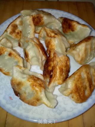 香煎饺子的做法步骤：4