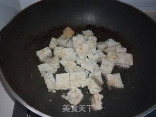 杂粮发糕煎蛋的做法步骤：4