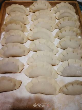 白菜大肉饺的做法步骤：12