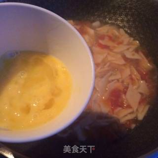 番茄鸡蛋烩面片的做法步骤：6