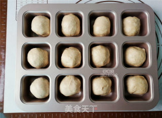 黑麦鱼肠芝士餐包的做法步骤：9