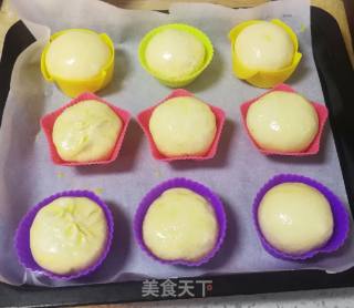 如何制作黑芝麻馅小餐包的做法步骤：8