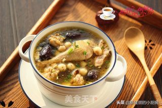 红枣莲子鸡汤的做法步骤：10