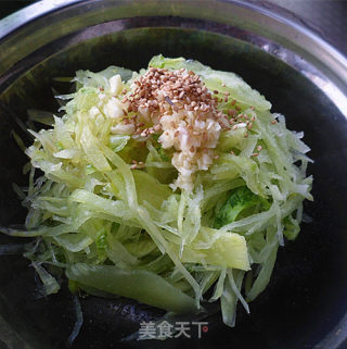 怎样拌莴笋不出汤并且脆嫩——凉拌笋丝的做法步骤：6
