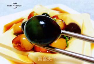 鹌鹑蛋皮蛋豆腐#家乡的味道#的做法步骤：11