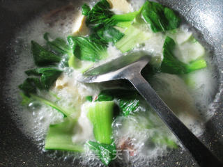 青菜腊鸭腿冻豆腐汤的做法步骤：4