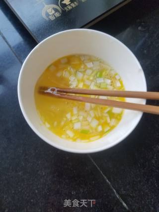 木耳鸡蛋的做法步骤：2