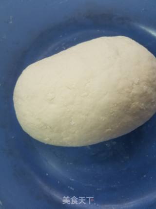 萝卜牛肉饺子的做法步骤：1