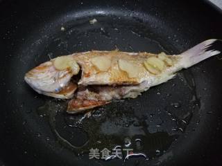 香煎红杉鱼的做法步骤：6