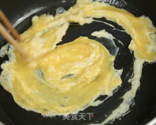 蛋包饭的做法步骤：4
