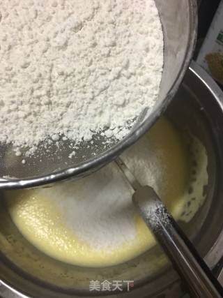 可爱蛋糕卷的做法步骤：4