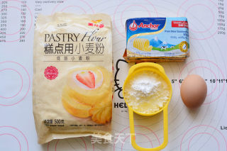 圣诞糖霜饼干的做法步骤：1