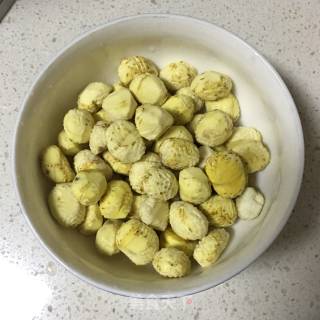 板栗淮山猪蹄汤的做法步骤：8