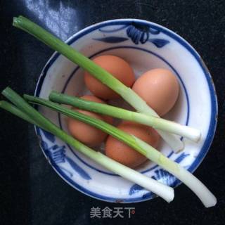 青蒜炒蛋的做法步骤：1