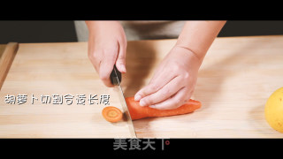 水果圣诞树的做法步骤：2