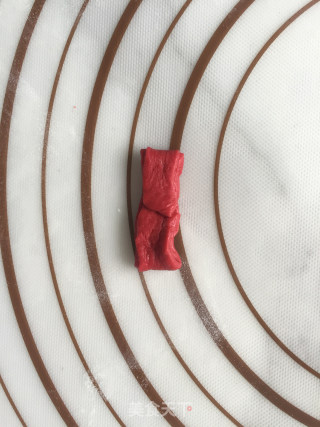 圣诞花圈面包的做法步骤：18
