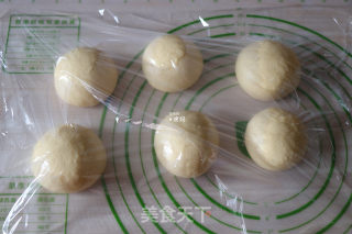 圣诞花环面包的做法步骤：9