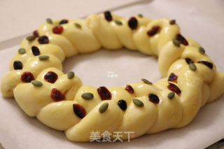圣诞花环面包的做法步骤：19