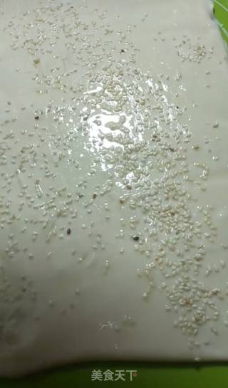 芝麻花卷的做法步骤：6