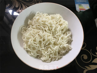 青菜肉丝炒面的做法步骤：5